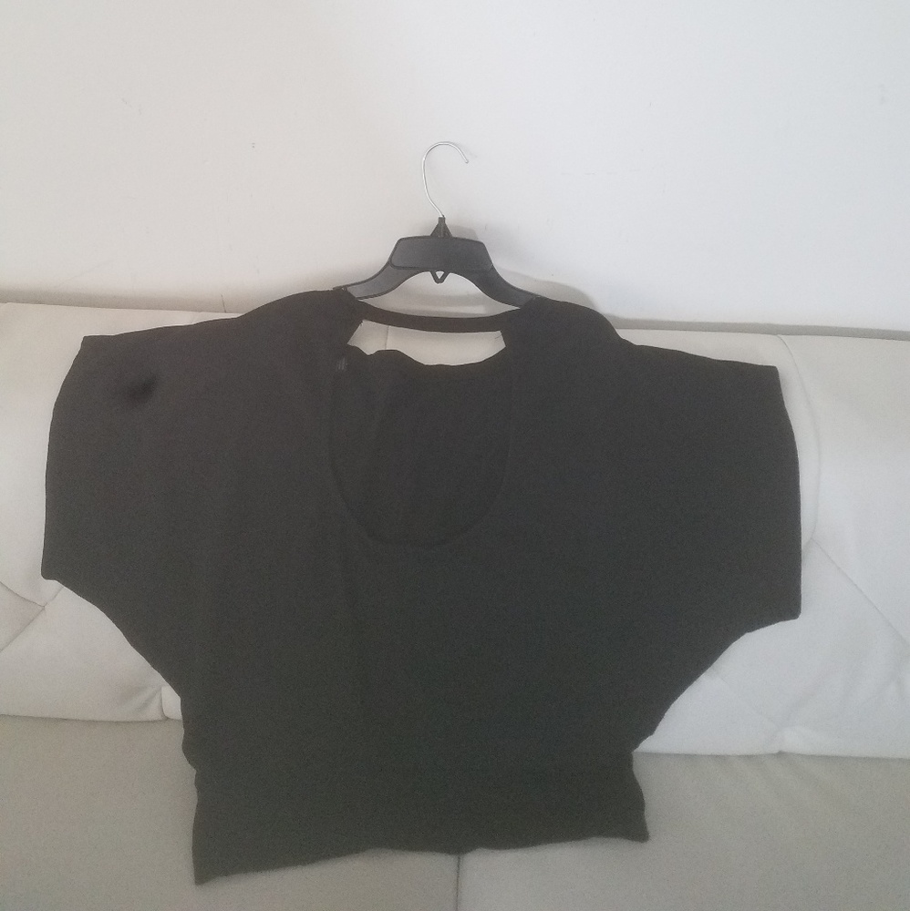 Sweat shirt open back